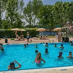 Vacanceselect Mobil homes - Camping Pineta sul mare camping village