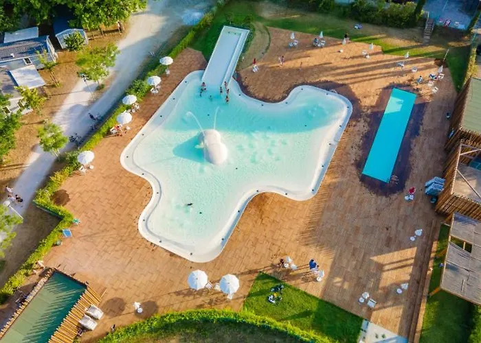 Vacanceselect Mobil homes - Camping Pineta sul mare camping village